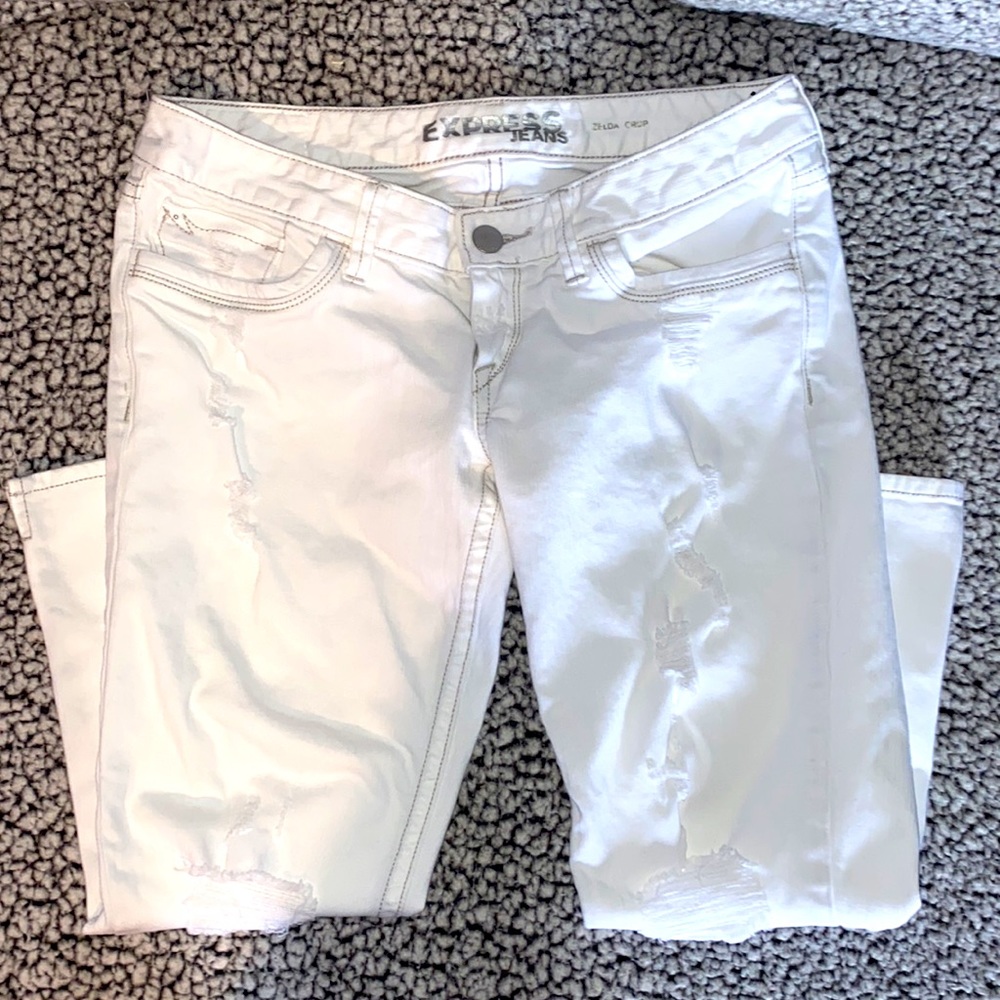 Express crop jeans, distressed look, sz 6. White, Like new!